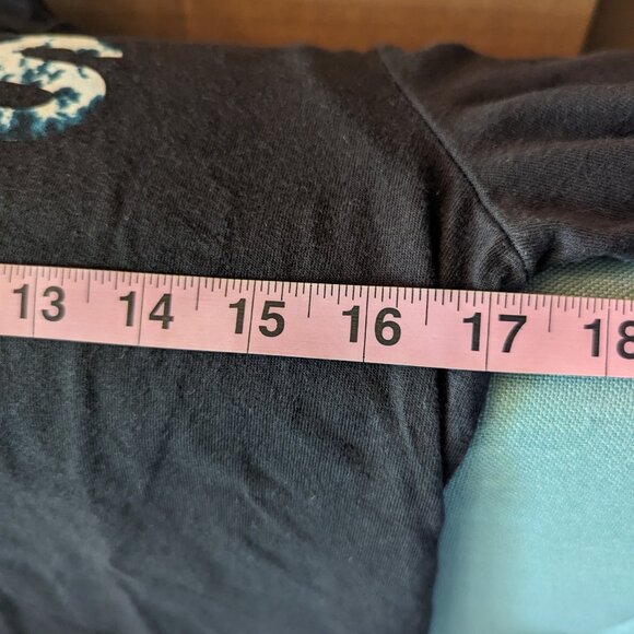 Womens Vans Toodlez Long Sleeve Boyfriend Tee. Size small - Picture 7 of 8